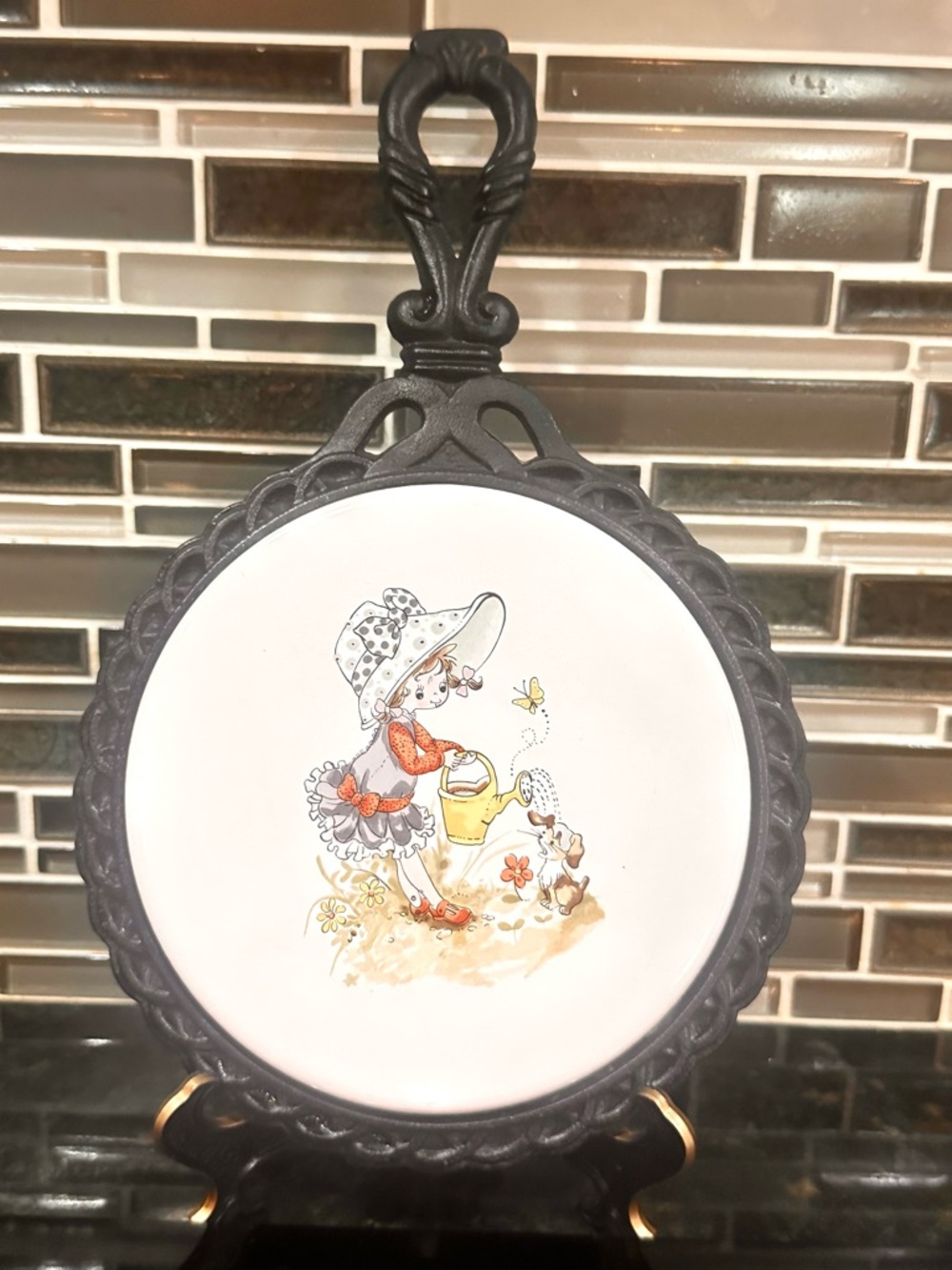 Vtg Holly Hobbie Ceramic Trivet "Girl Watering Dog" Cast Iron Hot Plate JAPAN